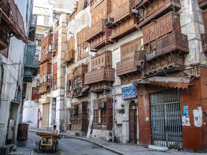 Jeddah: Full-Day City Highlights and Old Town Tour