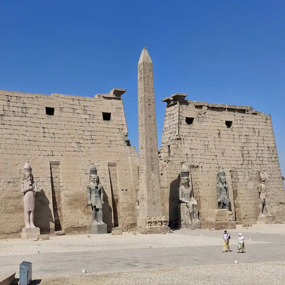 Luxor: 2-Days Private Tour of East and West Bank