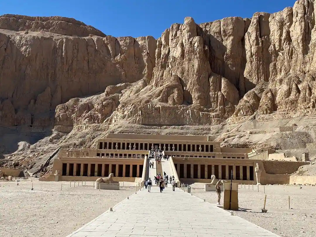 Luxor: 2-Days Private Tour of East and West Bank
