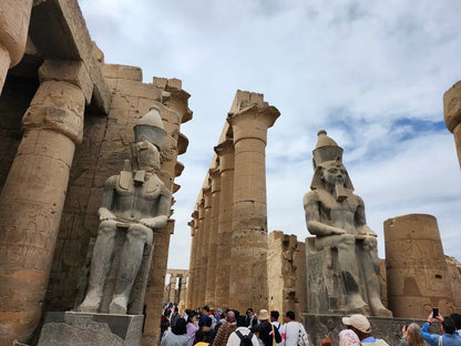 Luxor: Tur Pribadi Berpemandu East Bank dengan Kunjungan ke Kuil Karnak dan Kuil Luxor
