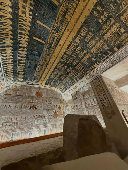 Luxor: Geführte Tour zum Tal der Könige, Tempel der Hatschepsut und den Kolossen von Memnon