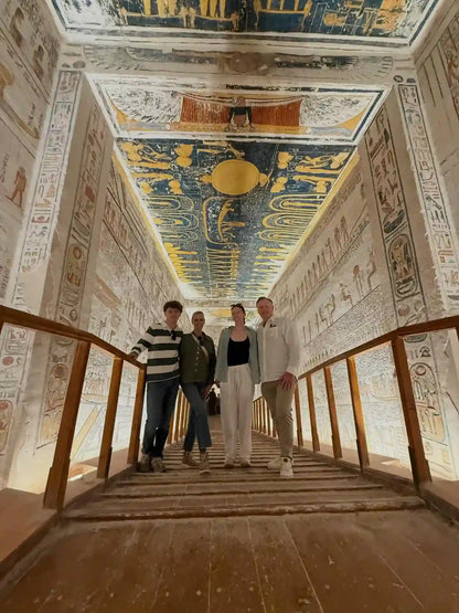 Luxor: Geführte Tour zum Tal der Könige, Tempel der Hatschepsut und den Kolossen von Memnon