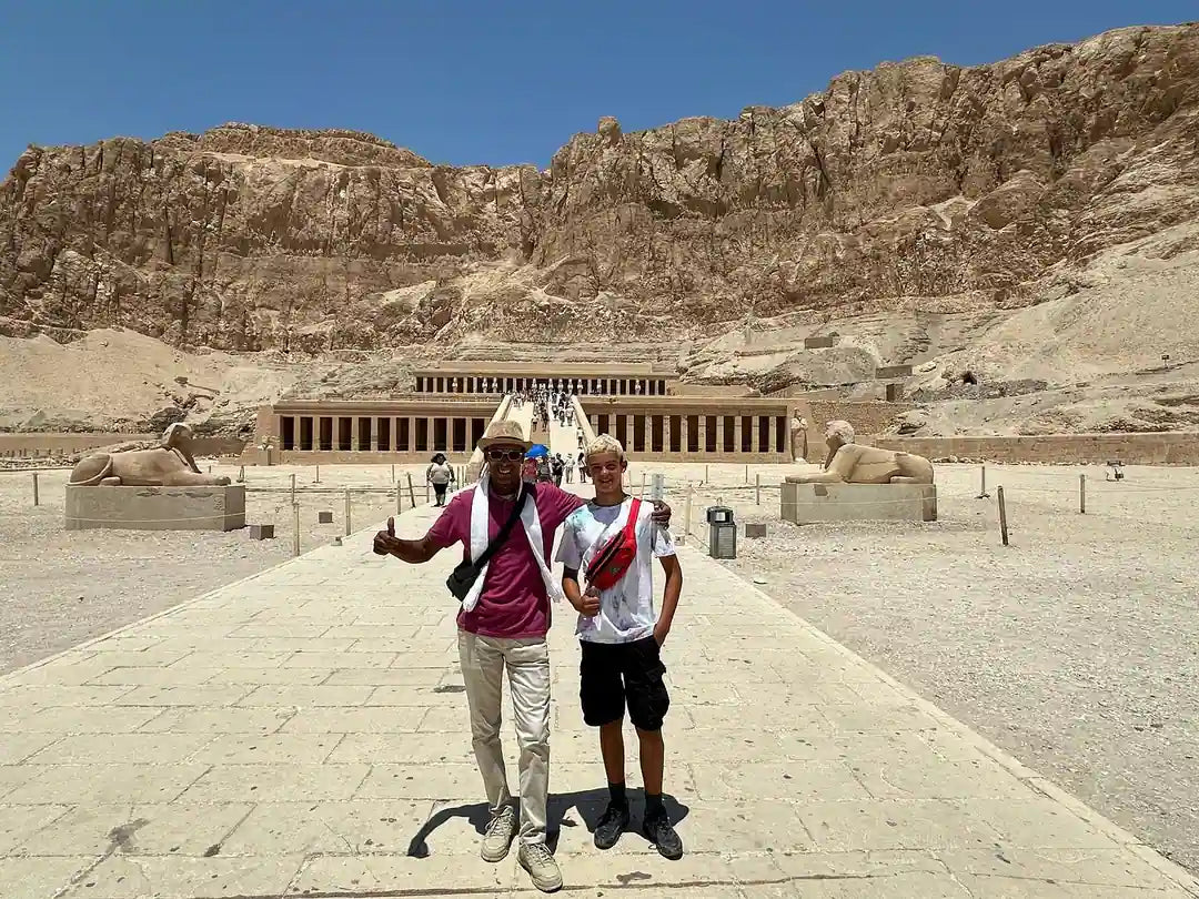 卢克索：奈费尔塔利、图坦卡蒙墓、帝王谷和哈特谢普苏特神庙私人游