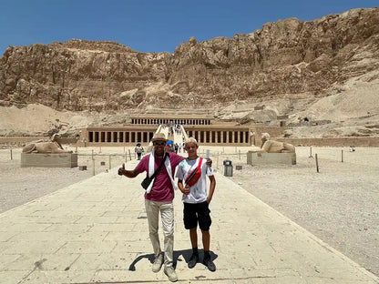 卢克索：奈费尔塔利、图坦卡蒙墓、帝王谷和哈特谢普苏特神庙私人游
