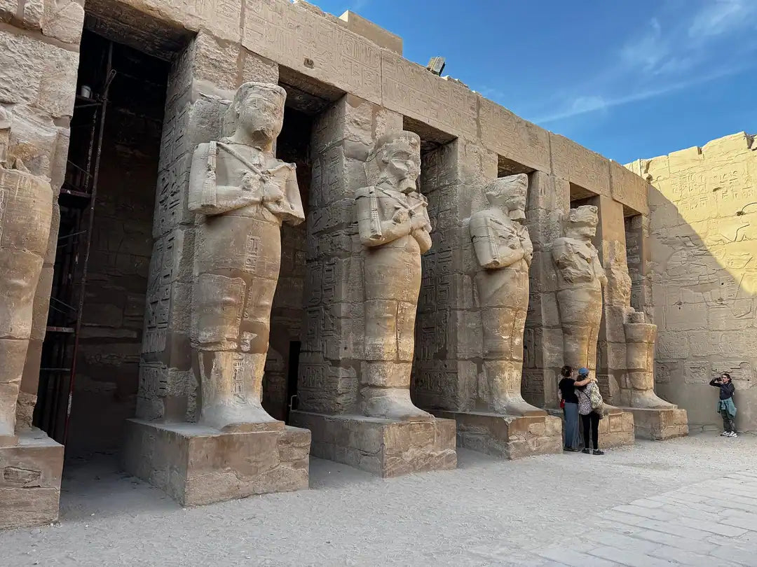 卢克索：奈费尔塔利、图坦卡蒙墓、帝王谷和哈特谢普苏特神庙私人游