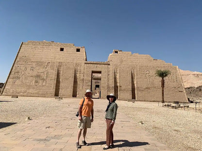 Luxor: Private Day Tour to East and West Banks