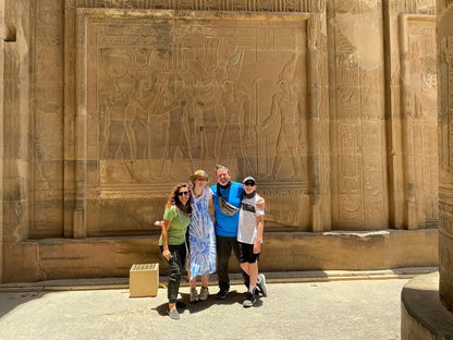 Luxor: Private Day Tour to East and West Banks