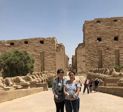 Luxor: Private Day Tour to East and West Banks