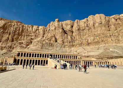 Luxor: Tour Privato di un Giorno in Mongolfiera, Sponda Est e Ovest
