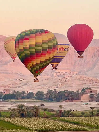 Luxor: Private Guided Day Tour and Hot Air Balloon Ride