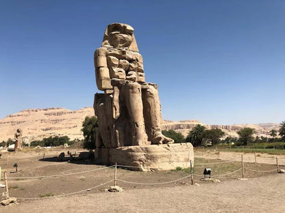 卢克索：西岸导览游 - 帝王谷、哈特谢普苏特神庙和门农巨像