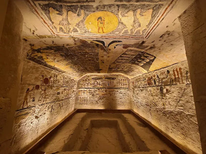 卢克索：西岸导览游 - 帝王谷、哈特谢普苏特神庙和门农巨像