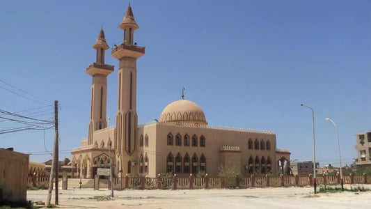 Madinah: Abeer Wells and Historic Souq Guided Tour