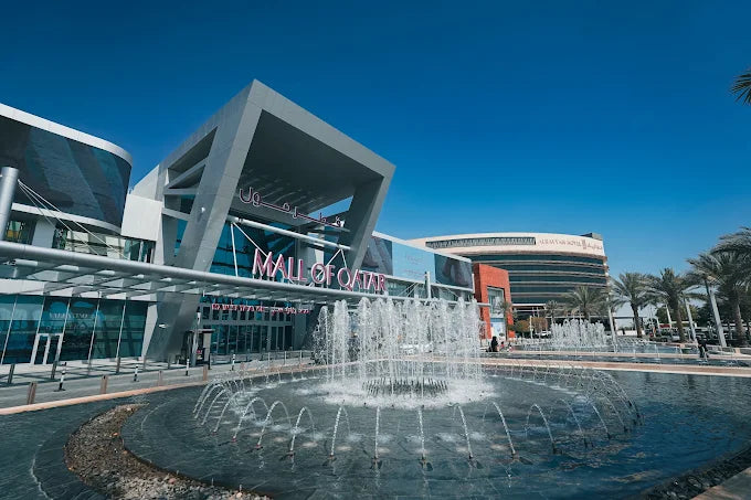 Doha: Guided Shopping Tour to Four Malls