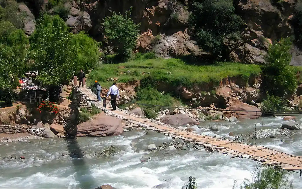 From Marrakeszu: prywatna jednodniowa wycieczka do Doliny Ourika i gór Atlas