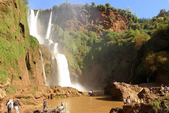 From Marrakech: tour privato di un giorno alle cascate di Ouzoud
