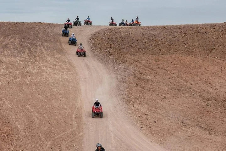 From Marrakech: escursione in quad nel deserto di Agafay