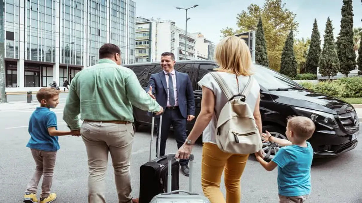 Marrakech: Traslados privados entre Marrakech, el Aeropuerto de Casablanca y la ciudad