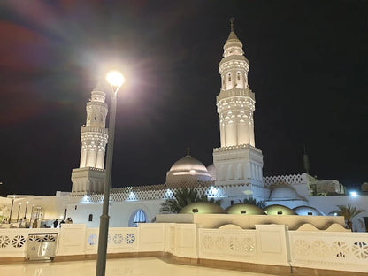Madinah: Halve Dag Ziyarat Tour met een lokale gids