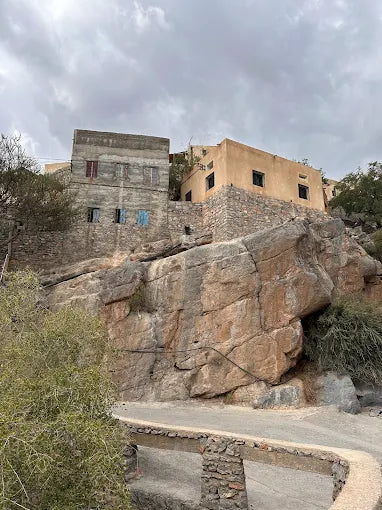 Muscat: Tour pela Fortaleza de Nizwa, Jebel Shams e Montanha Misfah