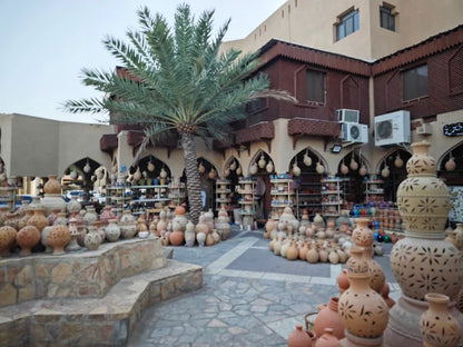 马斯喀特：尼兹瓦堡垒和集市全日游（含音频导览）