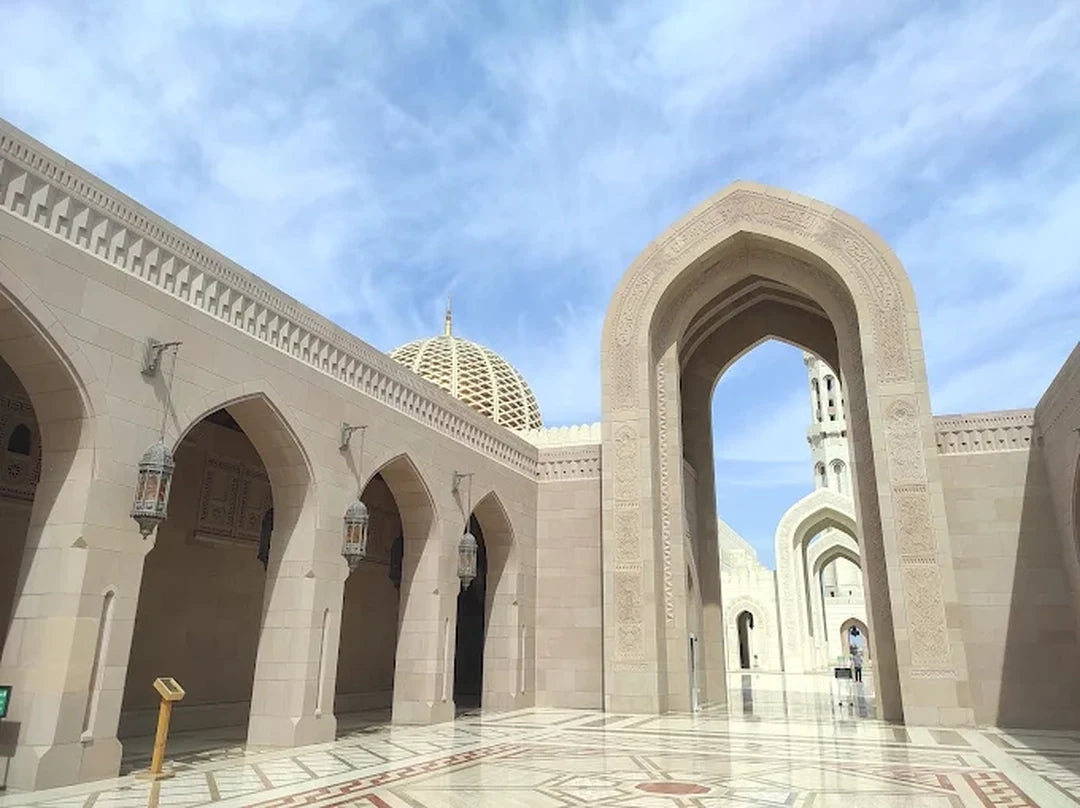 マスカット：ホテル送迎付き半日市内ツアー