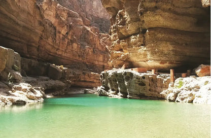 Muscat: Tur Wadi Shab dan Lubang Bimmah dengan Panduan Audio