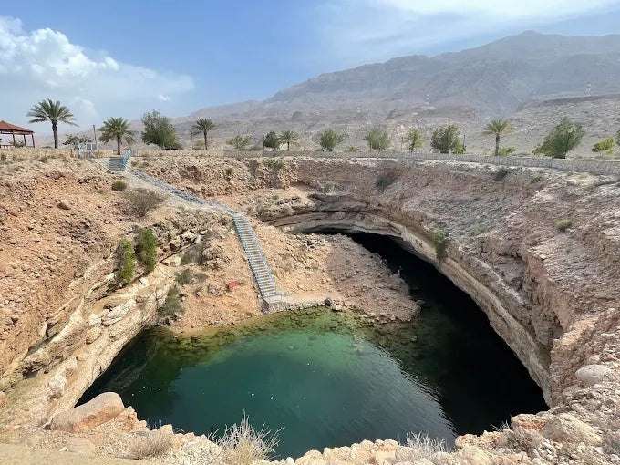 Muscat: Tur Wadi Shab dan Lubang Bimmah dengan Panduan Audio