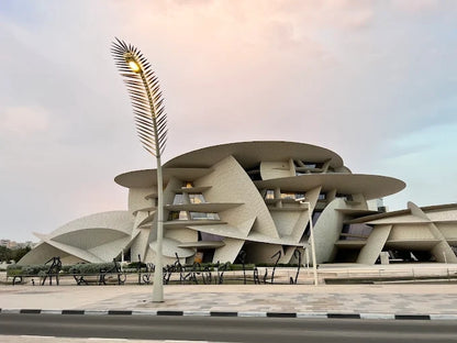 Doha: 4-timmars stadstur till Souq Waqif, The Pearl, Katara Village och Qatars nationalmuseum