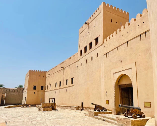 Muscat: Tour pela Fortaleza de Nizwa, Jebel Shams e Montanha Misfah