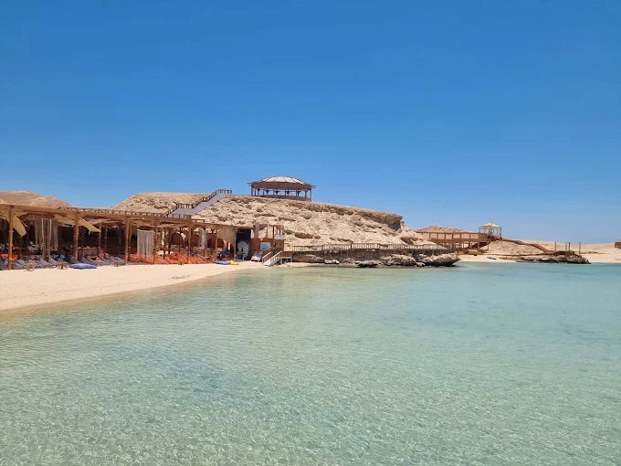 Hurgada: Açık Büfe Öğle Yemeği ile Orange Bay Adasına Premium Tekne Turu