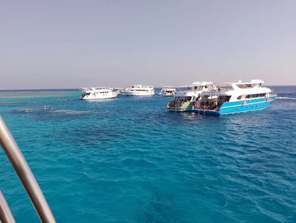 Hurghada: Orange-Bay-Ausflug mit Schnorcheln, Tauchen und Mittagessen