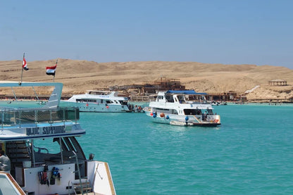 Hurghada: Orange-Bay-Ausflug mit Schnorcheln, Tauchen und Mittagessen