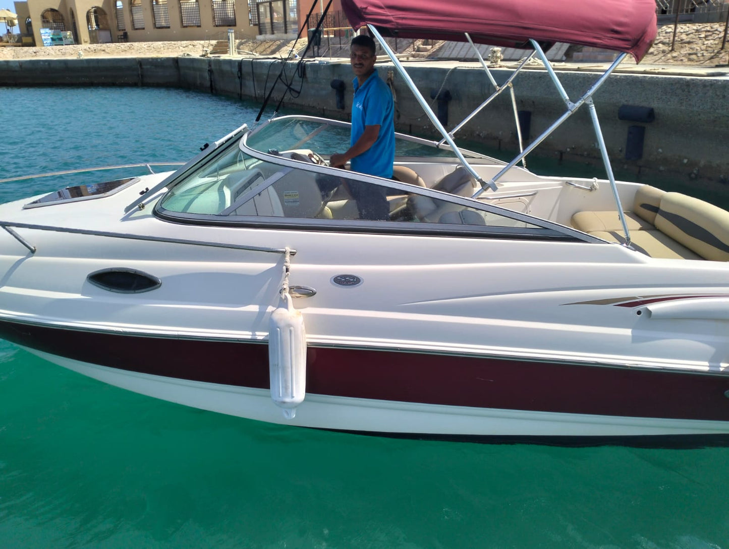El Gouna: Private Speedboat Rental to Bayoud