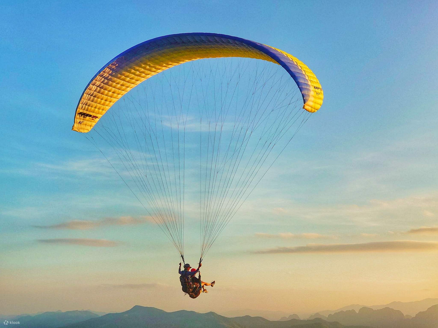 Jounieh: Paragliding-Aktivität über dem Libanon
