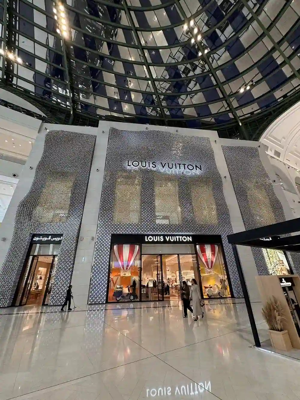 Doha: Guided Shopping Tour to Four Malls