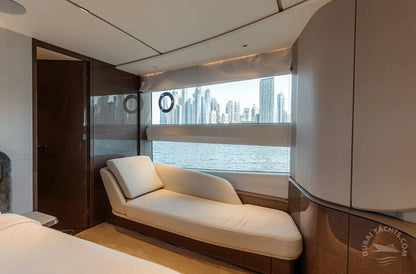 Dubaï : visite privée en yacht Princess Aura 95 pieds