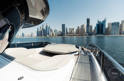 Dubaï : visite privée en yacht Princess Aura 95 pieds