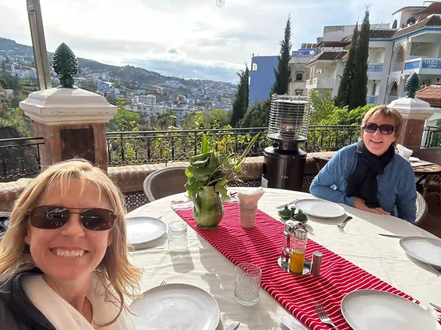 From Tangeri: i punti salienti di Tangeri e tour privato della città di Chefchaouen