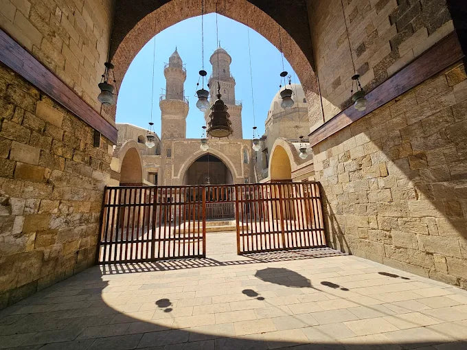 Kahire: Sokak Yemekleri Tadımları ile Eski Şehir Yürüyüş Turu