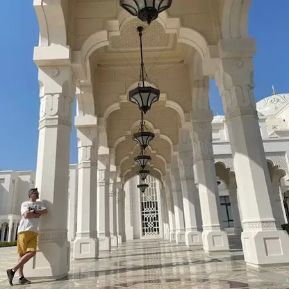 Ab Dubai: Ganztägige Premium-Sightseeing-Tour durch Abu Dhabi