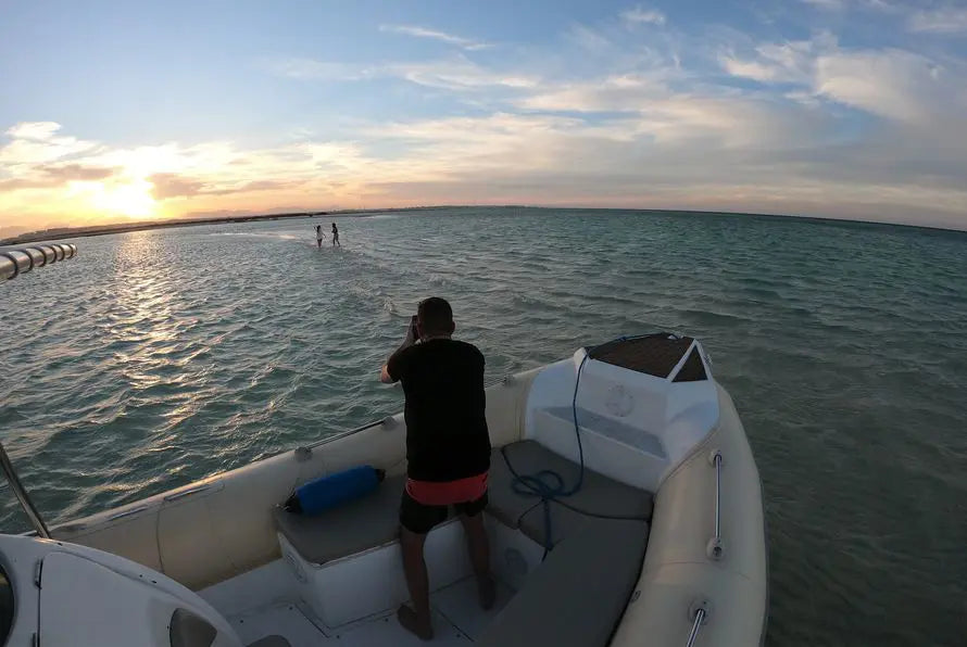 Hurghada: Pengalaman Speedboat Pulau Matahari Terbenam dan Snorkeling