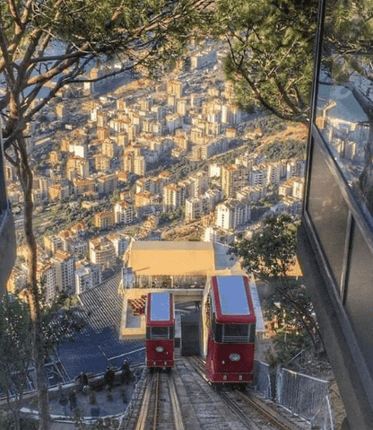 De Beyrouth : visite guidée de Nahr Al-Kalb et Faraya ou Batroun