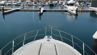 Dubaj: Amerykański jacht imprezowy Rhythm 58 FT