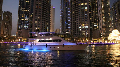 Dubai: Celebration 81 FT Partyyacht