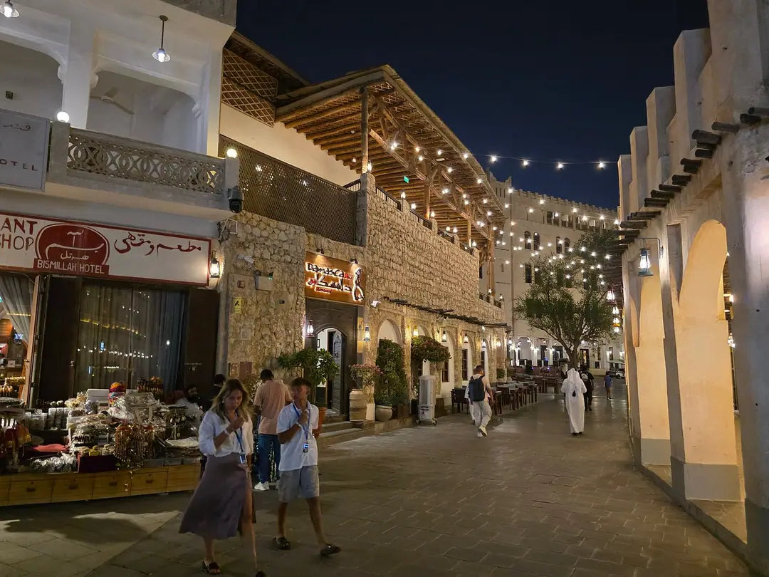 Doha: tour privato della città con ingresso al Museo delle Illusioni
