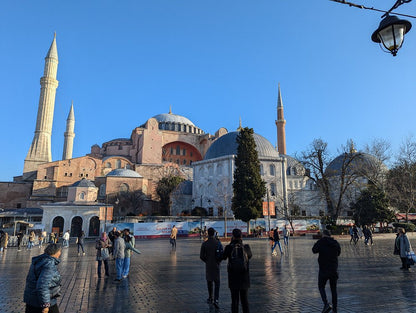 Istanbul : visite privée pendant une escale avec transferts depuis/vers l’aéroport