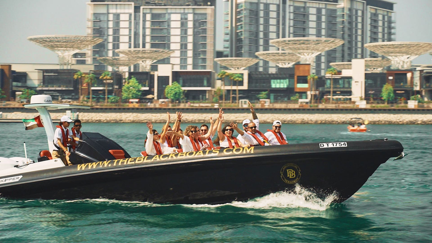 Dubai Marina: tur privat cu barca cu motor Burj Al Arab de 100 de minute