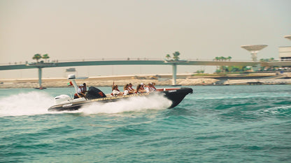 Dubai Marina: tur privat cu barca cu motor Burj Al Arab de 100 de minute
