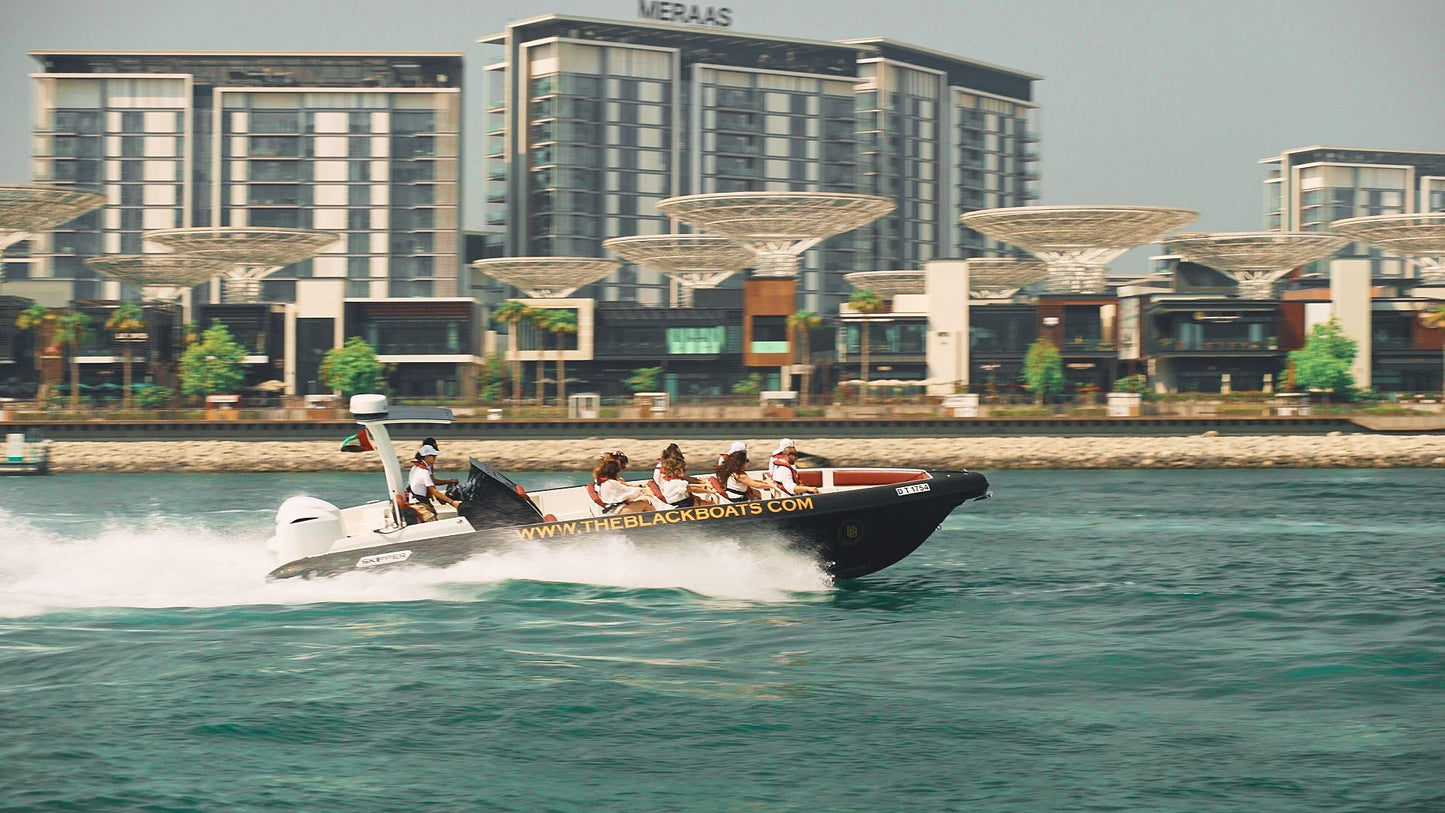 Dubai Marina: tur privat cu barca cu motor Burj Al Arab de 100 de minute